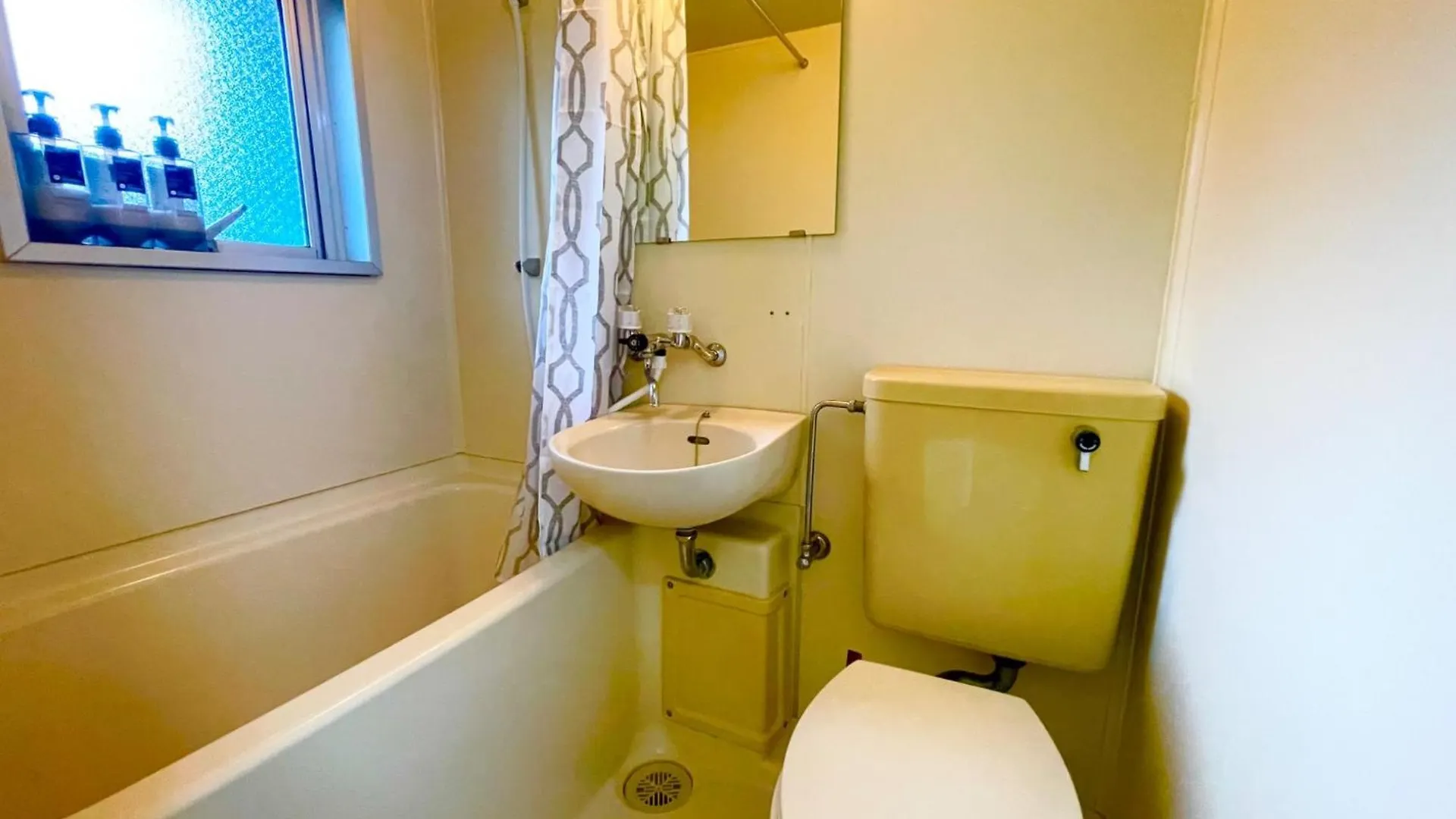 Guest house Sakura Apartment - Vacation Stay 17193 Toyonaka